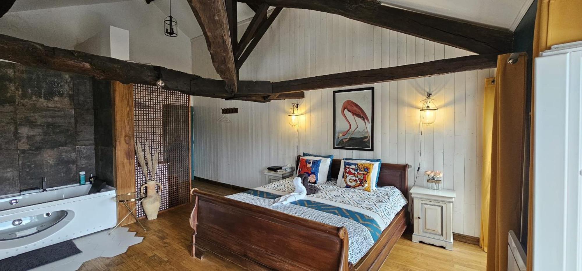 Suite Penthouse Romantique, Confolens, Charente エクステリア 写真